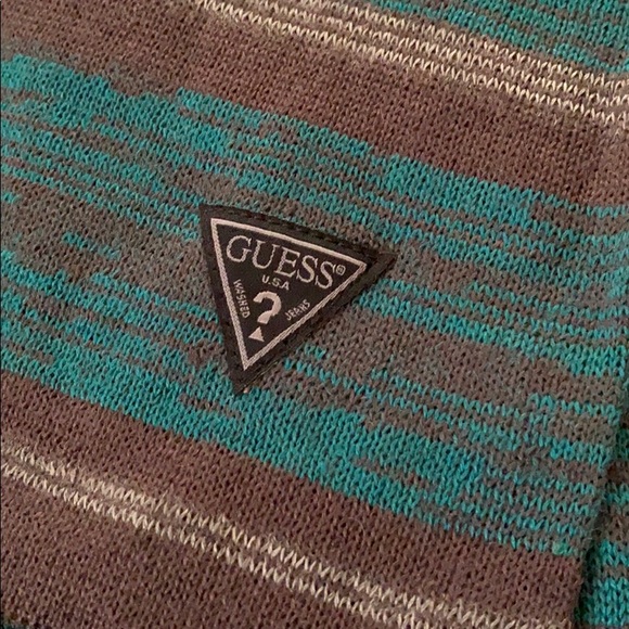 Guess scarf - Picture 2 of 3